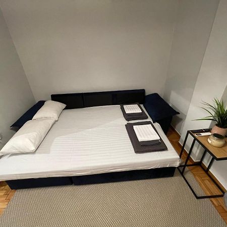 Kallimarmaro Place Apartment Атина Екстериор снимка