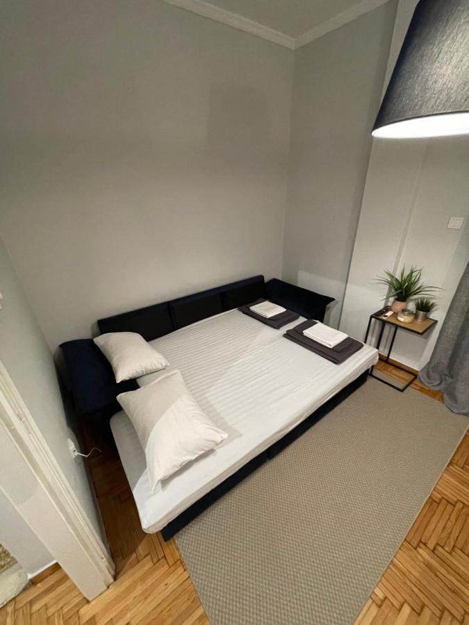 Kallimarmaro Place Apartment Атина Екстериор снимка